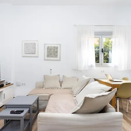 Apartment Live Santa Cruz Islas Canarias Izquierda *